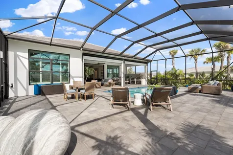 8688 Sw Cantante Way Port Saint Lucie FL 34987