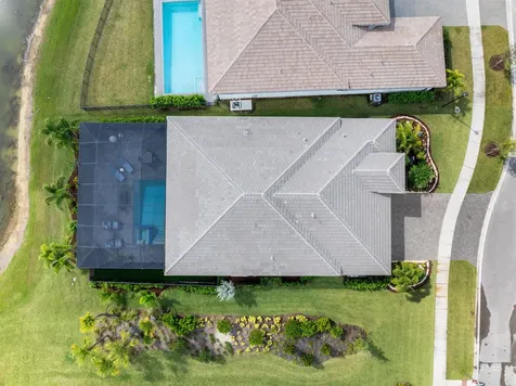 8688 Sw Cantante Way Port Saint Lucie FL 34987