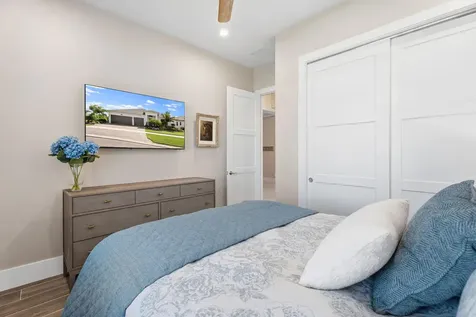 8688 Sw Cantante Way Port Saint Lucie FL 34987