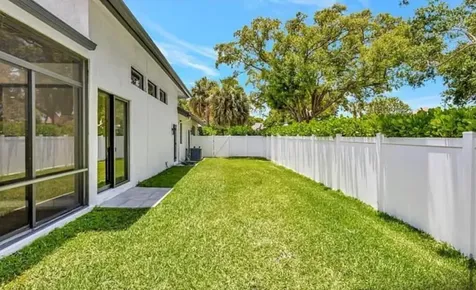 2299 Nw 55th Street Boca Raton FL 33496