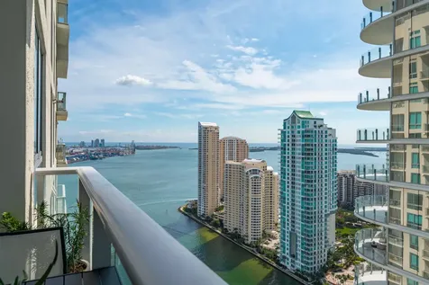 300 S Biscayne Boulevard Miami FL 33131