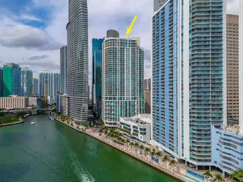 300 S Biscayne Boulevard Miami FL 33131