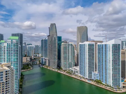 300 S Biscayne Boulevard Miami FL 33131