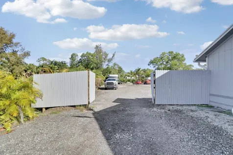 11921 51st Court The Acreage FL 33411