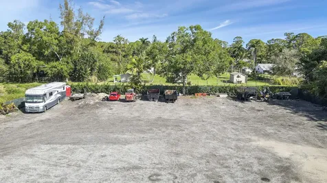 11921 51st Court The Acreage FL 33411