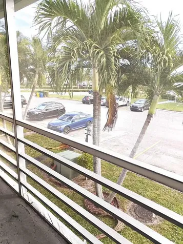134 Camden F West Palm Beach FL 33417