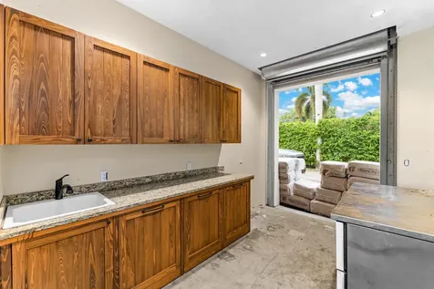 2312 Appaloosa Trail Wellington FL 33414