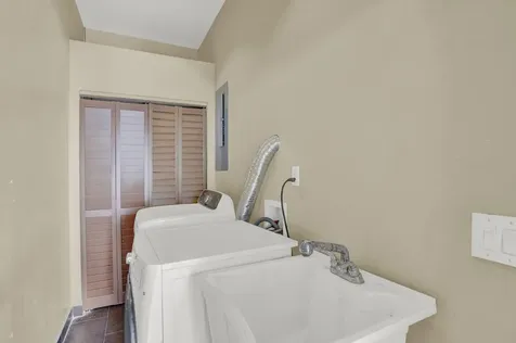 11231 Ira Lane Lake Worth FL 33449