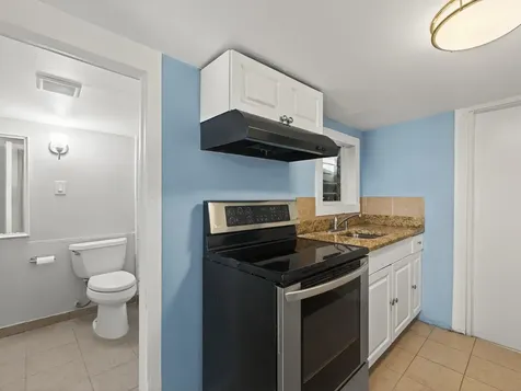 964 W Lakewood Road West Palm Beach FL 33405