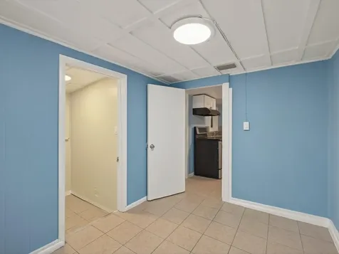 964 W Lakewood Road West Palm Beach FL 33405