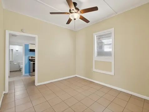 964 W Lakewood Road West Palm Beach FL 33405