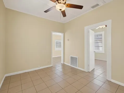 964 W Lakewood Road West Palm Beach FL 33405