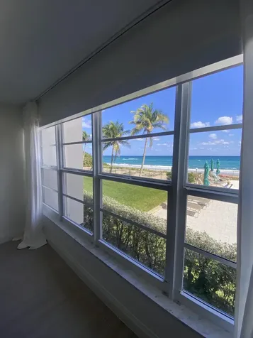 1021 Hillsboro Mile Lighthouse Point FL 33064