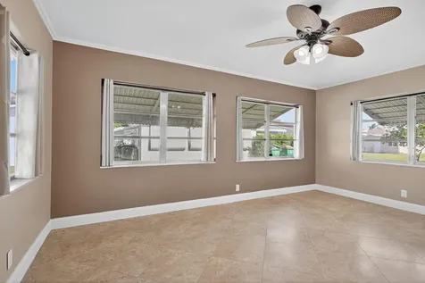 6725 Nw 61st Street Tamarac FL 33321