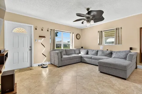 6725 Nw 61st Street Tamarac FL 33321