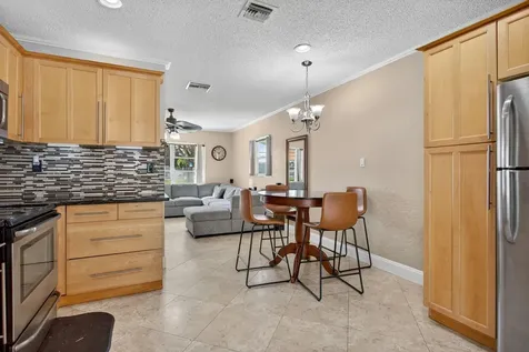 6725 Nw 61st Street Tamarac FL 33321