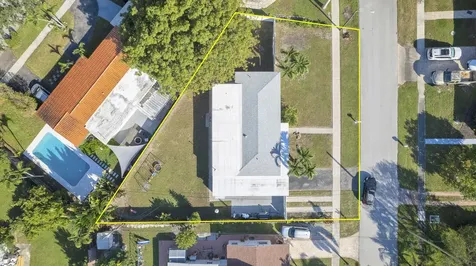 5081 Sw 9th Court Plantation FL 33317