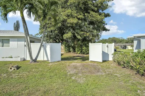 5081 Sw 9th Court Plantation FL 33317