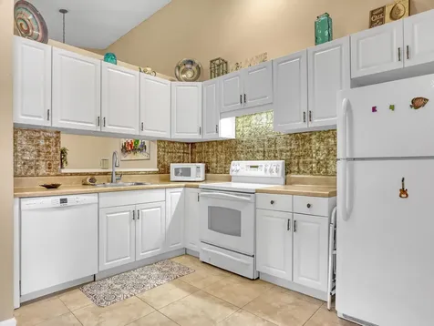 6552 Chasewood Drive Jupiter FL 33458