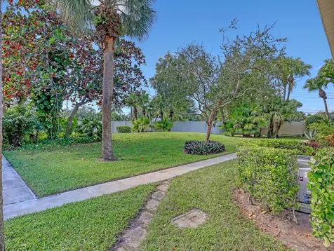 6552 Chasewood Drive Jupiter FL 33458