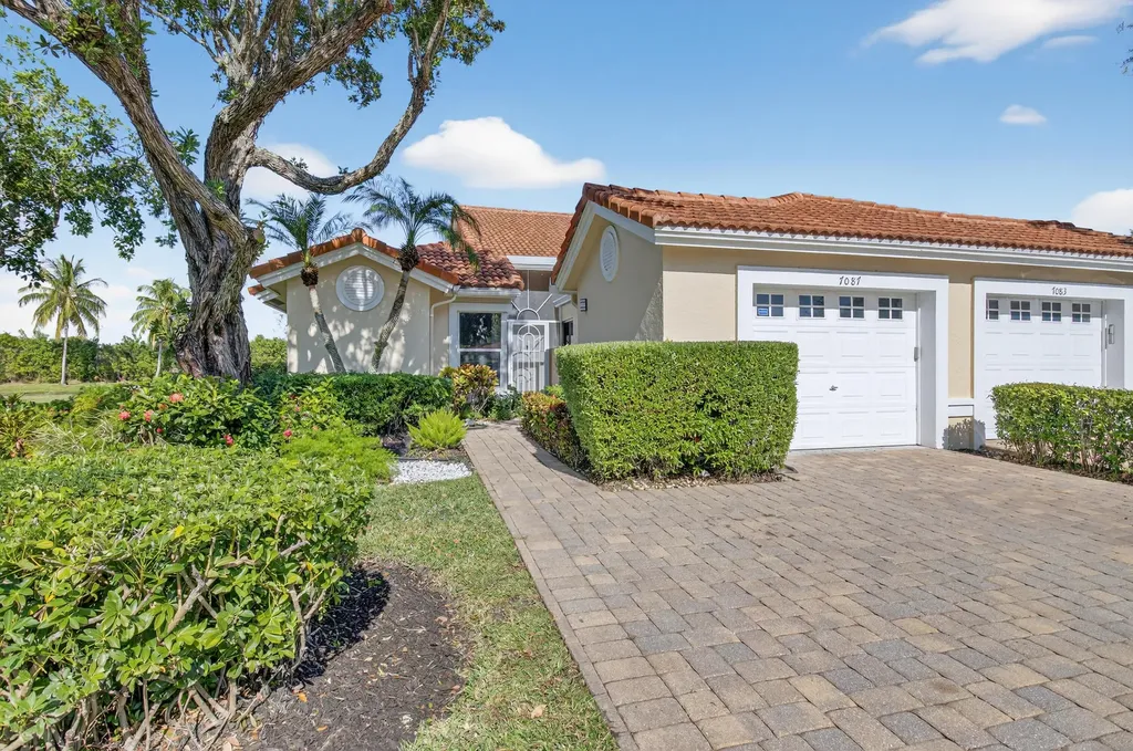7087 Summer Tree Drive Boynton Beach FL 33437