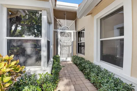 7087 Summer Tree Drive Boynton Beach FL 33437