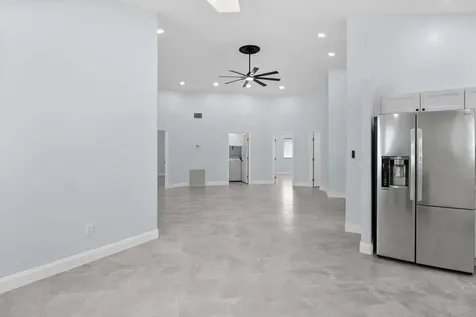 6300 Se Phillips Bend Avenue Stuart FL 34997