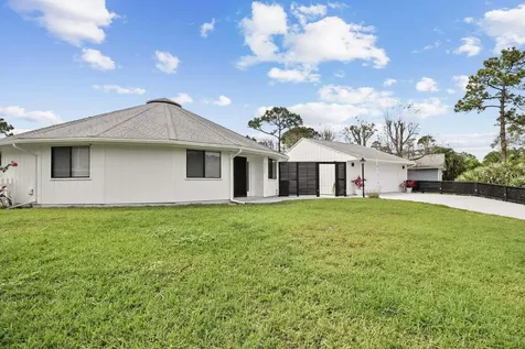 6300 Se Phillips Bend Avenue Stuart FL 34997