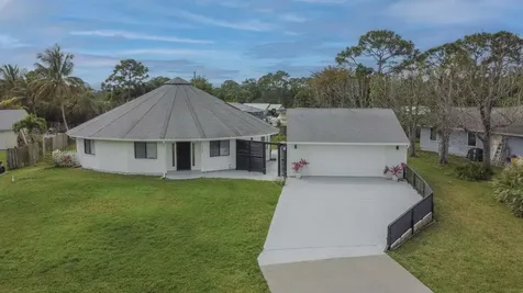 6300 Se Phillips Bend Avenue Stuart FL 34997