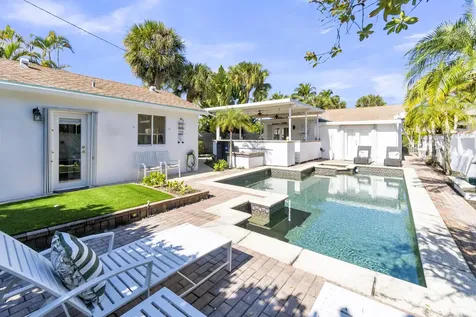 205 N 18th Avenue Lake Worth Beach FL 33460