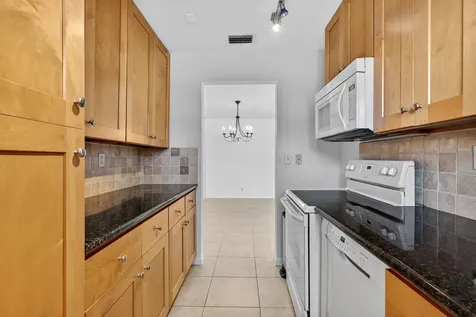 245 High Point Court Boynton Beach FL 33435