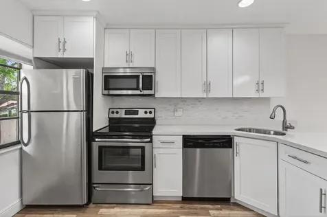8536 Casa Del Lago Boca Raton FL 33433