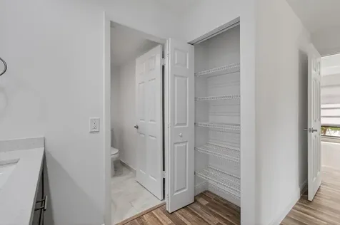 8536 Casa Del Lago Boca Raton FL 33433