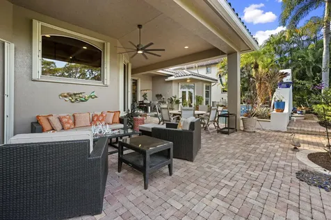 271 Sw Harbor View Drive Palm City FL 34990
