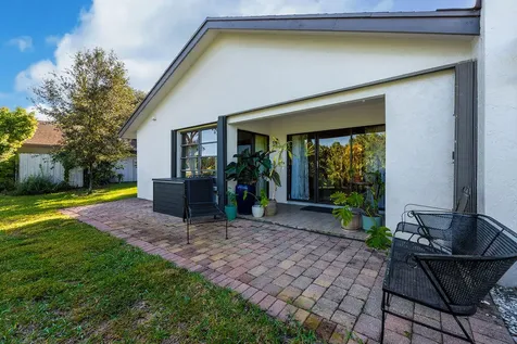 4143 Palm Forest Drive Delray Beach FL 33445