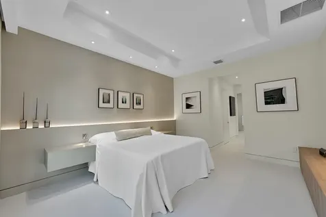 8538 Apple Falls Lane Boca Raton FL 33496