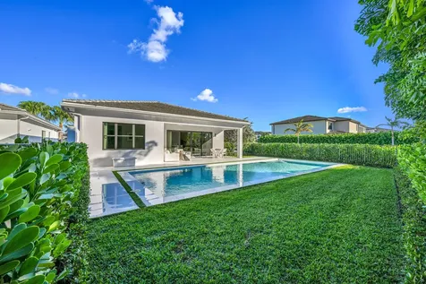 8538 Apple Falls Lane Boca Raton FL 33496