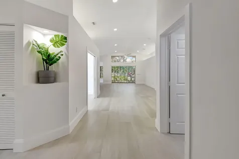 11287 Vivero Avenue Boynton Beach FL 33437