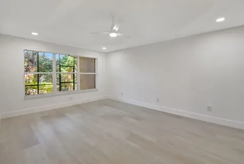 11287 Vivero Avenue Boynton Beach FL 33437