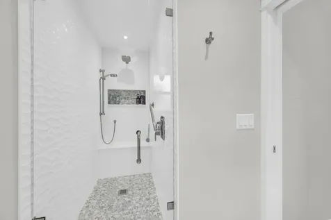 11 Se Splitrail Circle Jupiter FL 33469