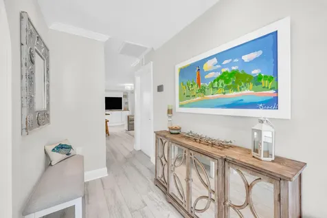 11 Se Splitrail Circle Jupiter FL 33469
