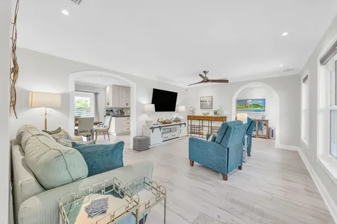 11 Se Splitrail Circle Jupiter FL 33469