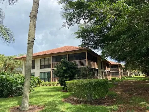 428 Brackenwood Lane Palm Beach Gardens FL 33418