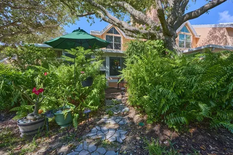 1320 Coral Park Lane Vero Beach FL 32963