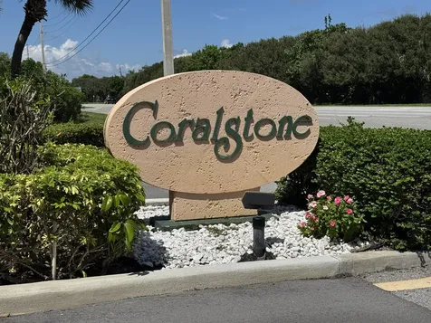 1320 Coral Park Lane Vero Beach FL 32963