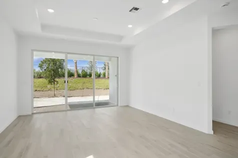 10099 Nw Dreamweaver Road Port Saint Lucie FL 34987