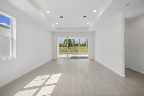 10099 Nw Dreamweaver Road Port Saint Lucie FL 34987