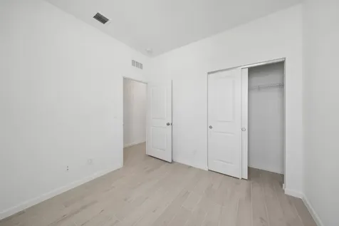 10099 Nw Dreamweaver Road Port Saint Lucie FL 34987