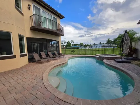4102 Artesa Drive Boynton Beach FL 33436