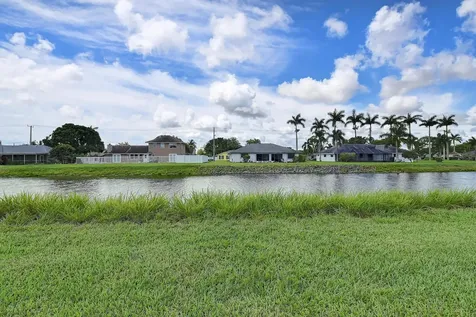4102 Artesa Drive Boynton Beach FL 33436
